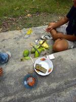 el mango y el cuchillo en la escalera foto