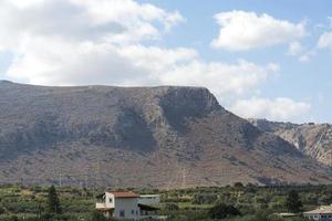 el paisaje de las montañas en la isla de creta. foto