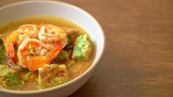 Sour soup made of Tamarind Paste with Shrimps and Vegetable Omelet - Asian food style video