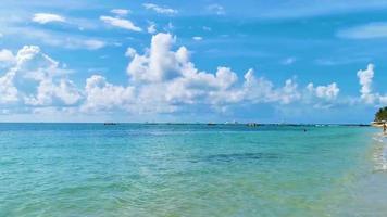 spiaggia messicana tropicale panorama playa 88 playa del carmen messico. video