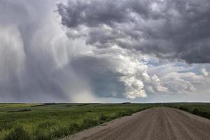 pradera nubes de tormenta canadá foto