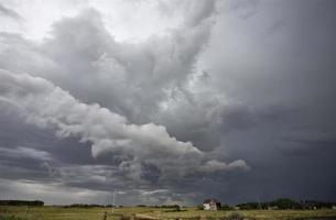 pradera nubes de tormenta canadá foto