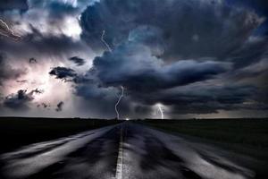 pradera nubes de tormenta canadá foto