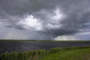 pradera nubes de tormenta canadá foto