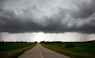 pradera nubes de tormenta canadá foto