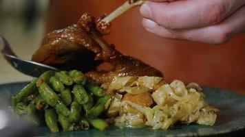 Duck Steak over Green Beans video
