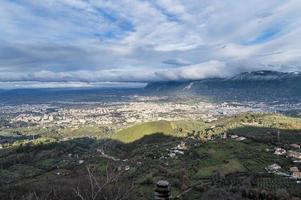 Terni paisaje visto desde arriba foto