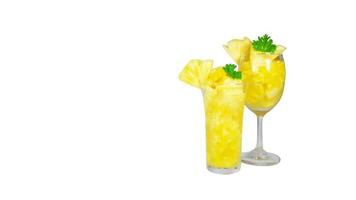pineapple juice serve in the glassware, beverage photo