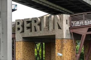 berlín, alemania, 7 de agosto de 2019 - entrada al museo alemán de tecnología foto