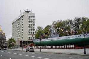 vladivostok, rusia-9 de mayo de 2020-barco museo submarino en el paseo marítimo. foto