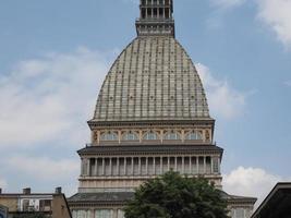 mole antonelliana en turín foto