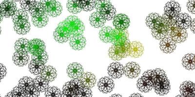 patrón de doodle de vector verde claro con flores.