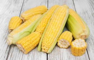 mazorca de maíz fresco foto