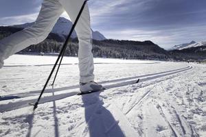 Cross-country track with tracks for alternating pitch photo