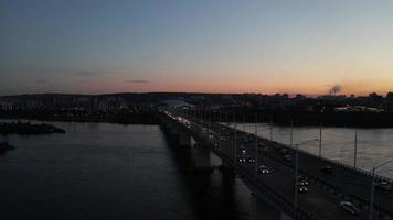 vista aérea del puente académico. irkutsk, rusia. video