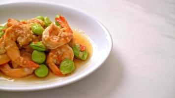 Stir-Fried Twisted Cluster Bean with Shrimp - Thai food style
