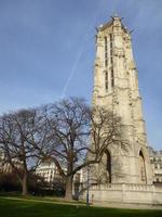 Tours St Jacques Paris photo