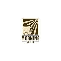 logotipo de café matutino con taza de café y sol matutino vector