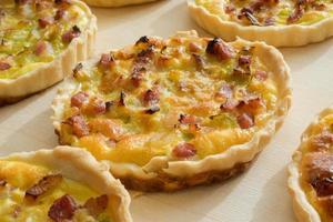 quiche lorraine francesa casera foto