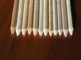 muchos lápices de madera foto