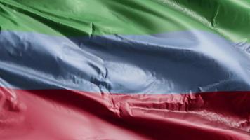 die dagestan-fahne weht auf der windschleife. Dagestan-Banner wiegt sich im Wind. voll ausfüllender Hintergrund. 10 Sekunden Schleife. video