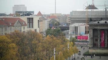 outono em berlim - vista da ilha do museu de lustgarten video