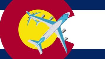 drapeau et avions du colorado. animation d'avions survolant le drapeau du colorado. video