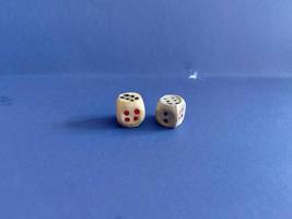 small dice to play together photo
