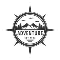 genial logotipo de aventura de brújula vintage vector