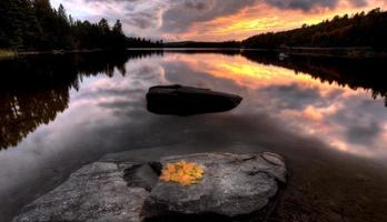 algonquin park muskoka ontario lago desierto foto