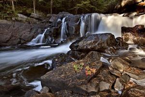 algonquin park muskoka ontario cascada foto