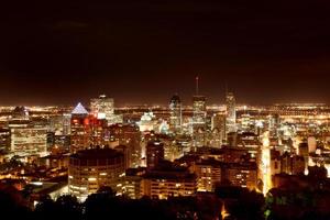 foto panorámica ciudad de montreal foto nocturna