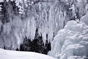 hielo y agua foto