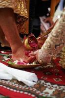 Javanese wedding dress, wedding ceremony photo