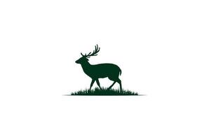 asta de ciervo salvaje con sabana de caña de hierba y arroyo del río lago para el vector de diseño del logotipo de aventura de vida silvestre