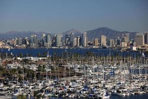 centro de san diego y puerto de yates foto