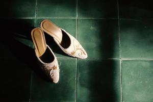 Luxurious brown wedding shoes photo