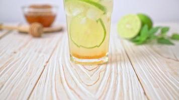 iced honey and lime soda with mint - refreshing drink video