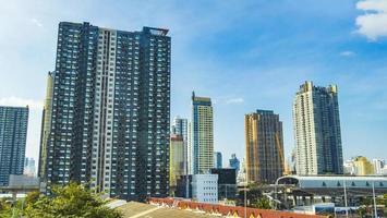 panorama de la ciudad de bangkok. rascacielos, paisaje urbano de la capital de Tailandia. foto