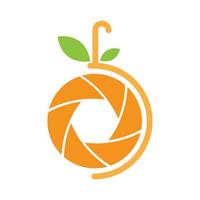 cámara con fruta fresca naranja diseño de logotipo vector gráfico símbolo icono signo ilustración idea creativa