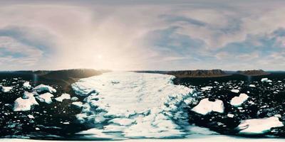 VR360 Icebergs off coast of Antarctica video