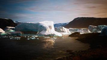 many melting icebergs in Antarctica