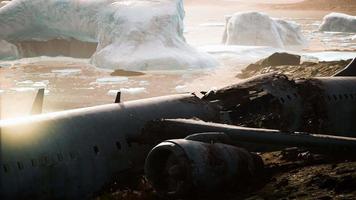 old broken plane on the beach of Iceland video