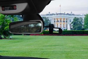 vista de la cámara dashcam de la casa blanca, washington dc, estados unidos foto