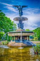 fuente de bethesda en central park, ciudad de nueva york, estados unidos foto