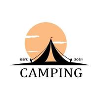 vector acampar en la tarde es bueno para la etiqueta de banner de marca