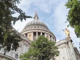 St Paul Cathedral, London photo