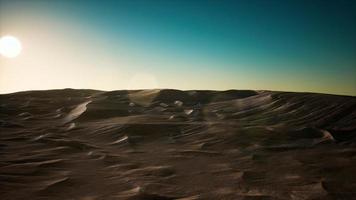 belles dunes de sable dans le désert du sahara video