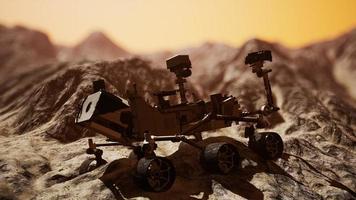 curiosidad mars rover explorando la superficie del planeta rojo foto
