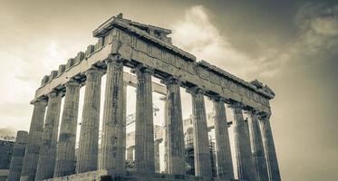 acrópolis de atenas ruinas partenón grecia capital atenas en grecia. foto